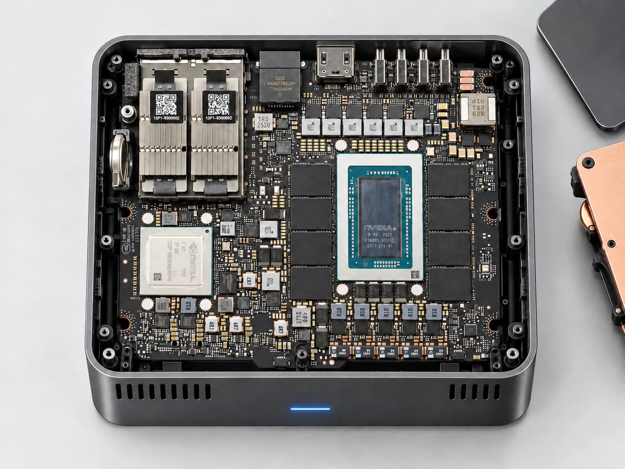 NVIDIA GB10 · AI 生成的原创场景概念图;画面统一采用镜界V6公开的外观概念,不代表各品牌采购设备的实际机壳。